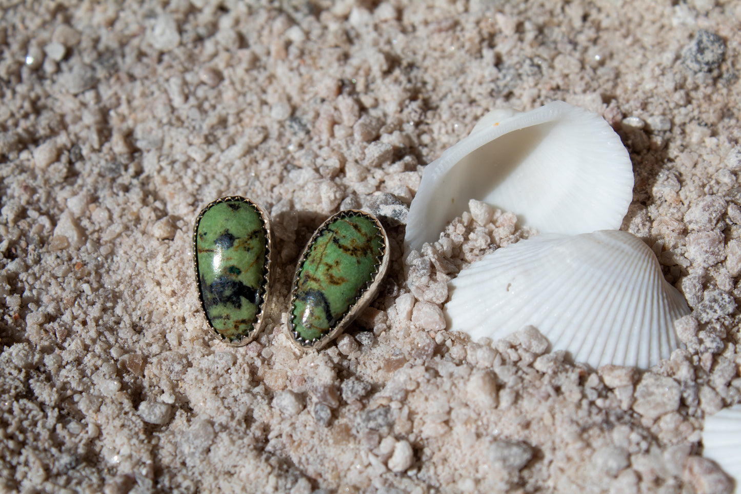 Serpentine Scale Stud Earrings