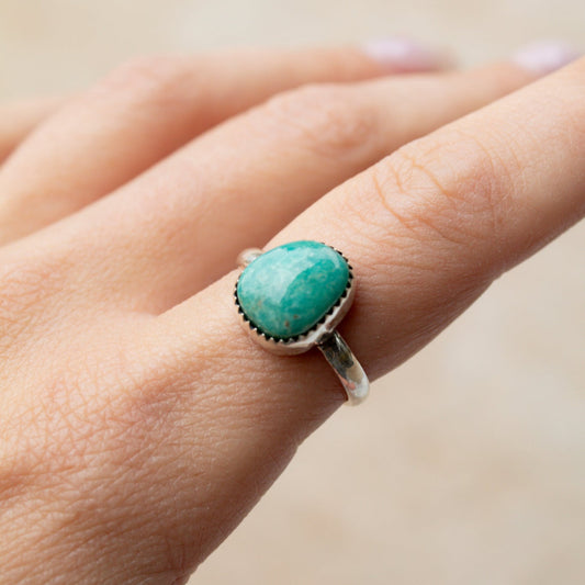 Kingman Turquoise Ring Size 6.5