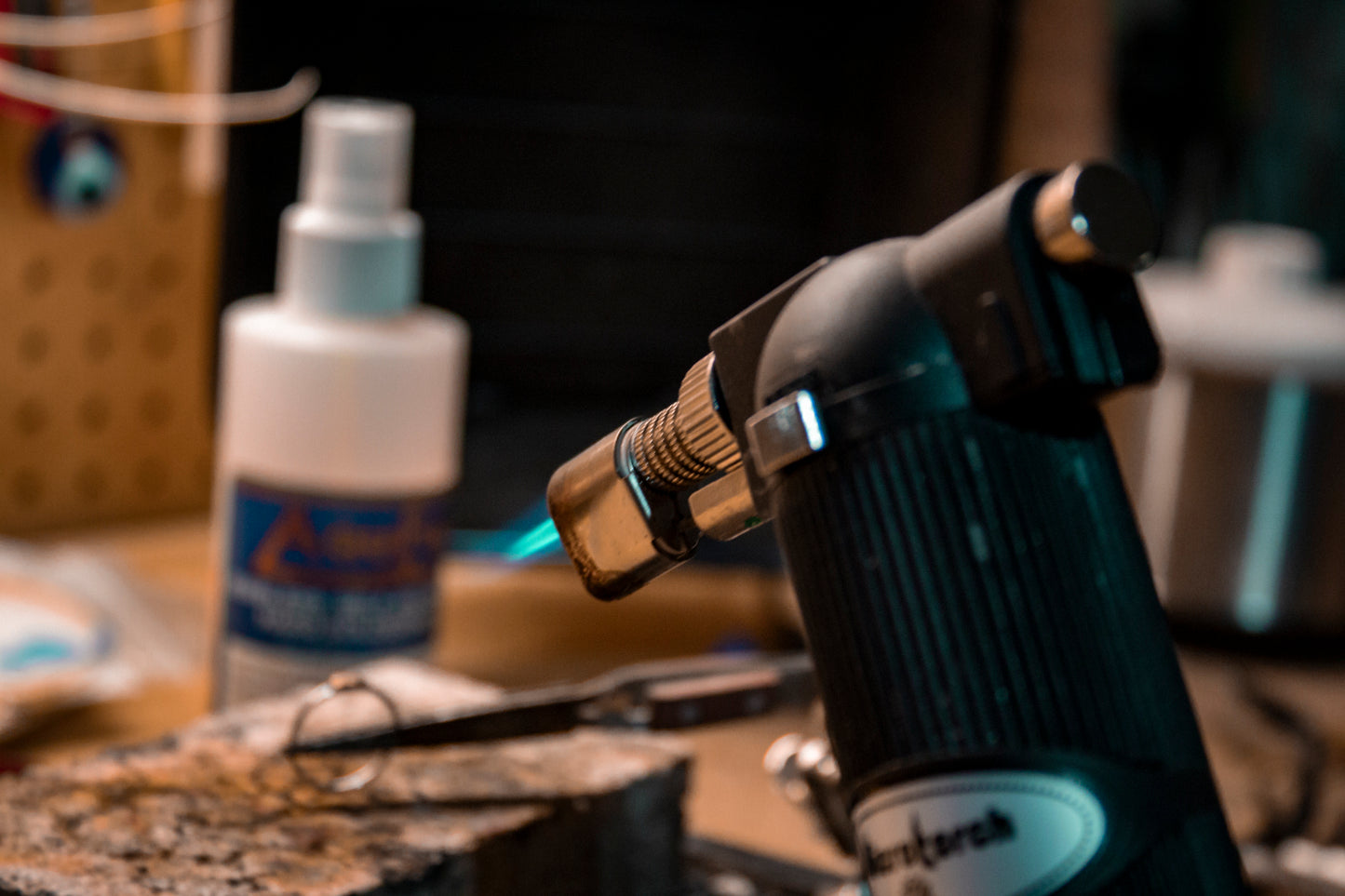 Metalsmithing 101: a beginner’s guide to creating jewelry (Downloadable Ebook)