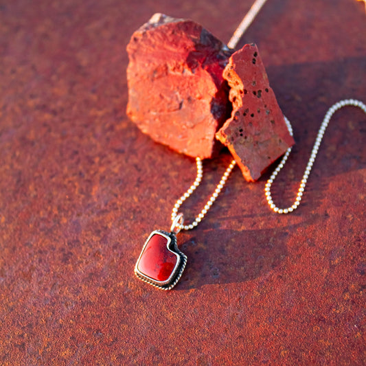 The State Line Necklace